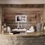 Отель Firefly Luxury Церматт
