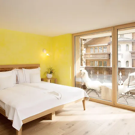 Szálloda Firefly Luxury 4*