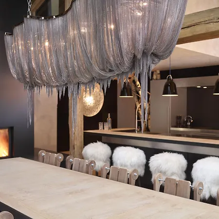 Szálloda Firefly Luxury 4*