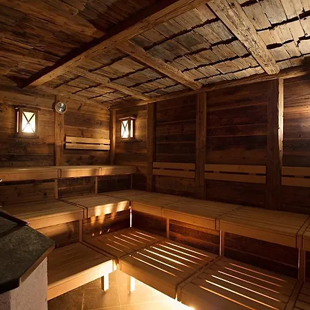 Отель Firefly Luxury Церматт