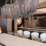 Hotel Firefly Luxury 4*