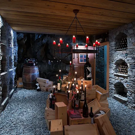 Firefly Luxury Hotel 4*